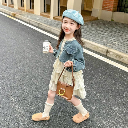 فستان مع سترة جينز